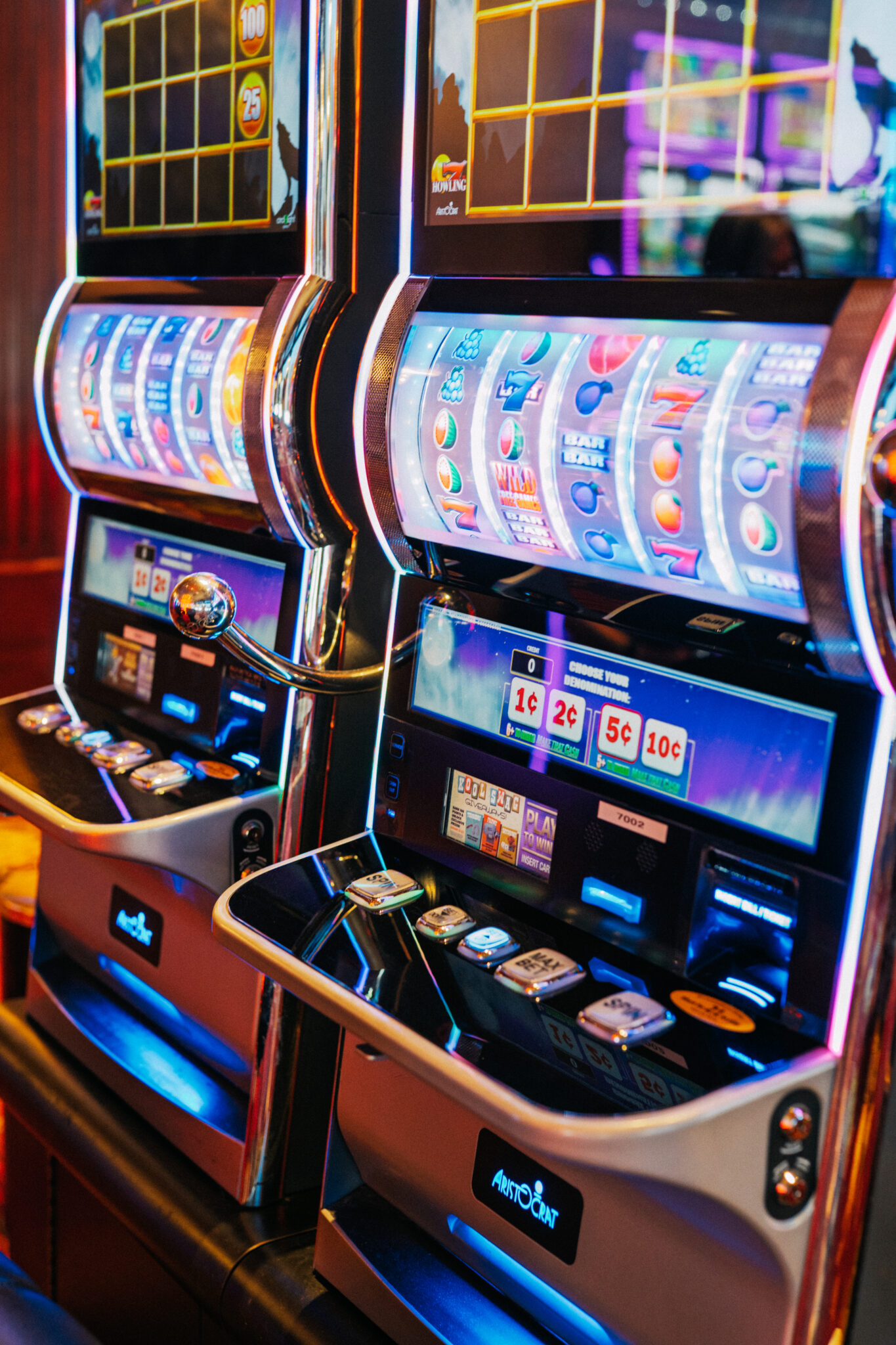 SF casino4 1 1365x2048