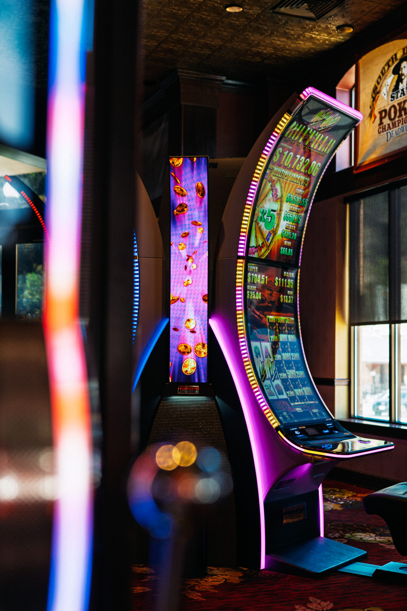 SF slots 1 1365x2048